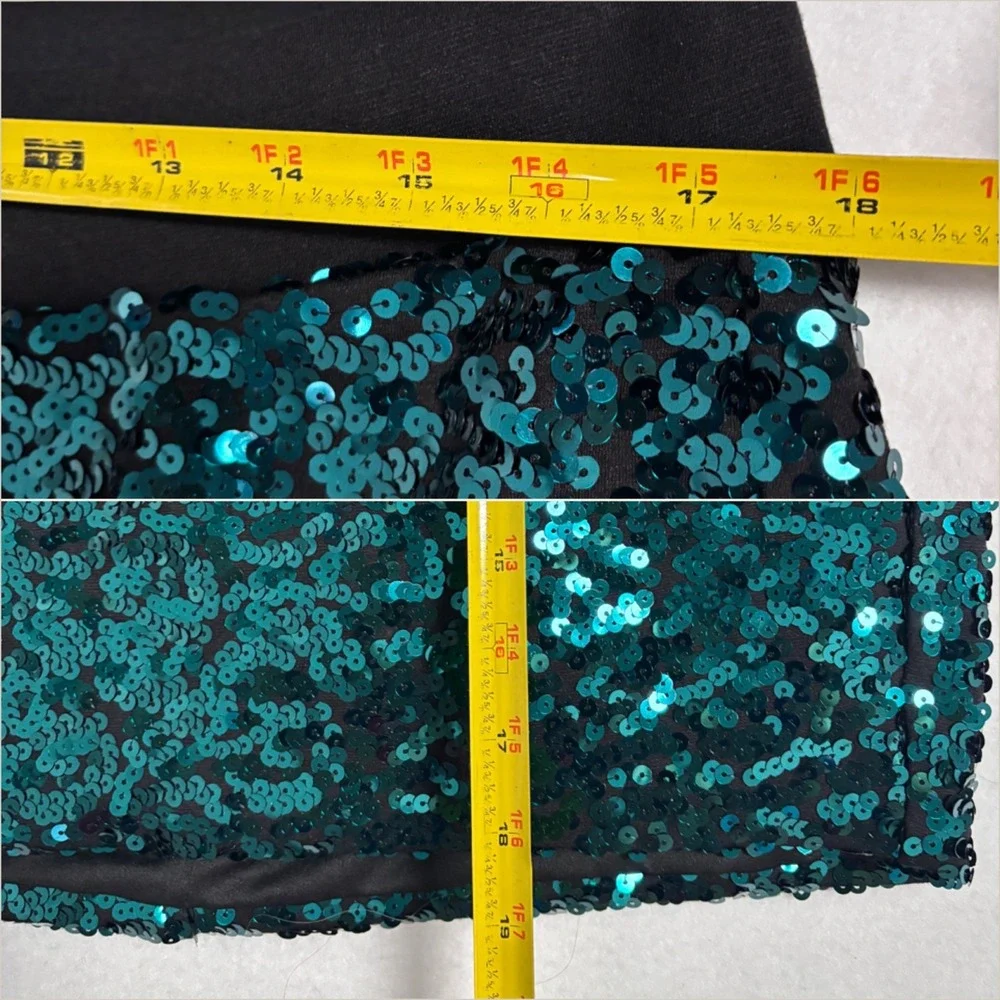 NWT Torrid 0‎ Mini Skirt Emerald Green Sequin Elastic Waist Sparkly Holiday Glam